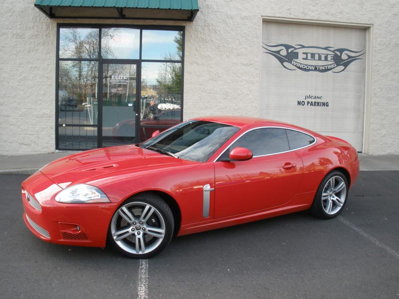 red car