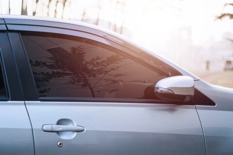 Tinted car windows reducing heat and sun glare in Portland, OR